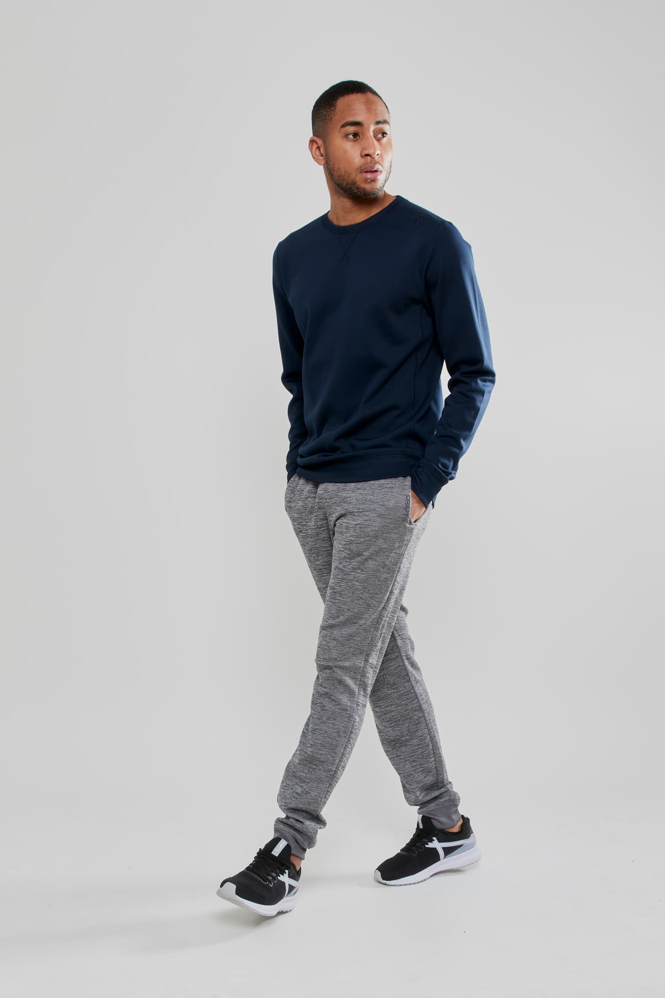 Leisure Crewneck M – bilde 5