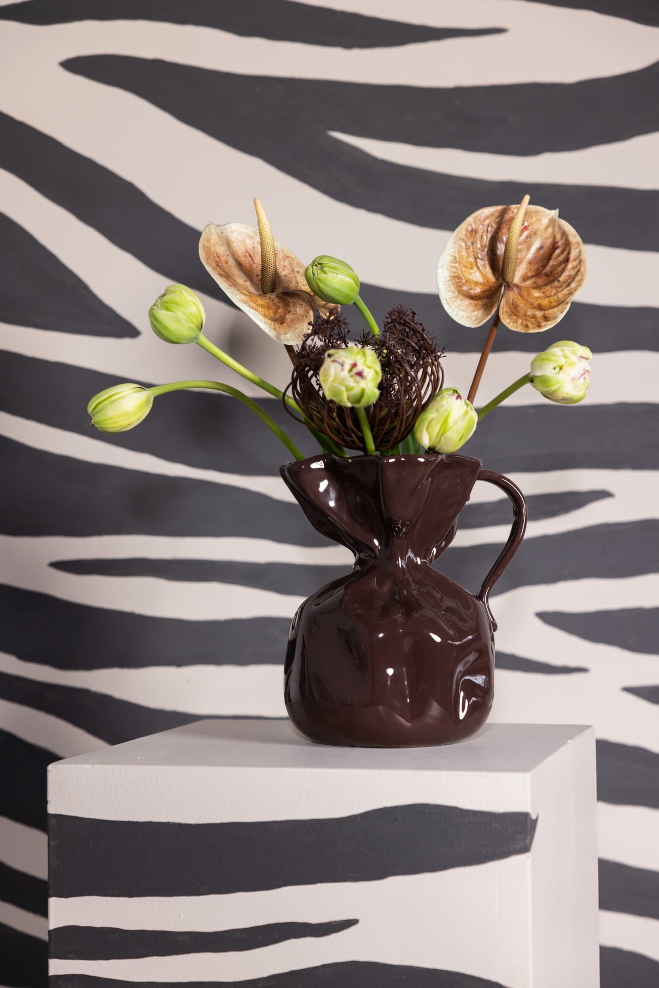 Vase Crumple